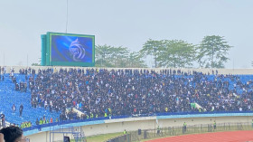 Situasi Bobotoh di Tribun - Foto: Harikal Pohan