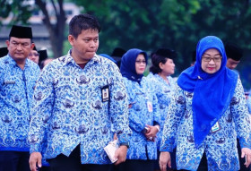 GAJI PNS -Ilustrasi pegawai ASN. Daftar gaji PNS berdasarkan golongan dan alasan milenial tidak berminat daftar CPNS.-Ilustrasi/setkab.go.id.