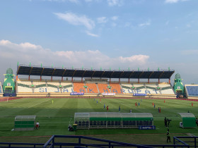 Suasana Stadion Sijalak Harupat saat pertandinga Persib vs Persibaya - Foto: Ayomaung/Harikal Pohan