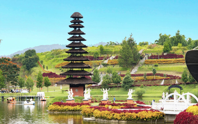 Destinasi Menawan dengan Panorama Mirip Bedugul Bali di Taman Lembah Dewata Bandung