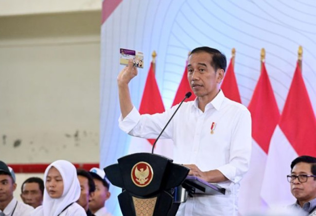 Untuk Jokowi dan Rezim, PDIP Tak Gentar Cawe-Cawe Presiden di Pilgub Jakarta, Ali Ngabalin: Itu Hak