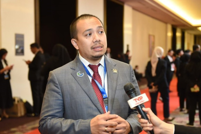 Harus Belajar dari Tragedi Kanjuruhan, Anggota Komisi III DPR RI Soroti Tindakan Represif Aparat di Semarang