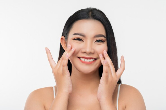 Intip, 5 Manfaat Tawas untuk Kesehatan Kulit