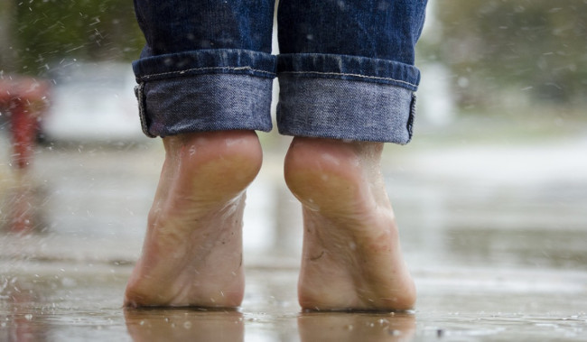Cara Mengatasi Kaki Pecah-Pecah, Cukup Perawatan dari Rumah Saja