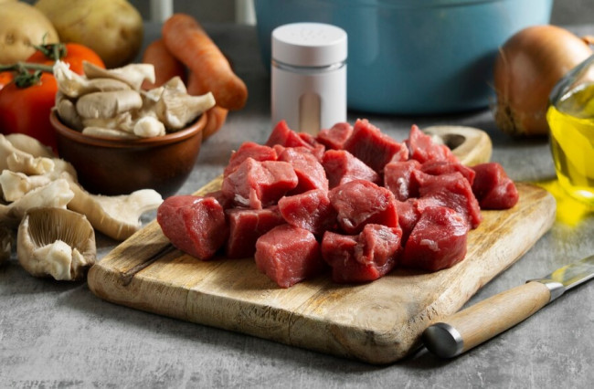 Cocok Disajikan Saat Idul Adha, Simak Resep Olahan Daging Kambing Muda yang Empuk