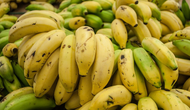 Pisang untuk Kulit Wajah? Manfaatnya Nggak Main-Main, Lho!