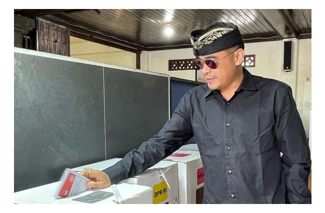 Dipecat Jokowi jadi Anggota DPD, Arya Wedakarna Masih Dipercaya Warga Bali, Suaranya di Urutan Kedua