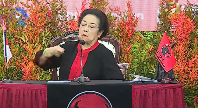 Spanduk Anies Baswedan Terpasang di Depan Markas PDIP, Megawati Tersenyum, Resmi Jadi Petugas Partai?