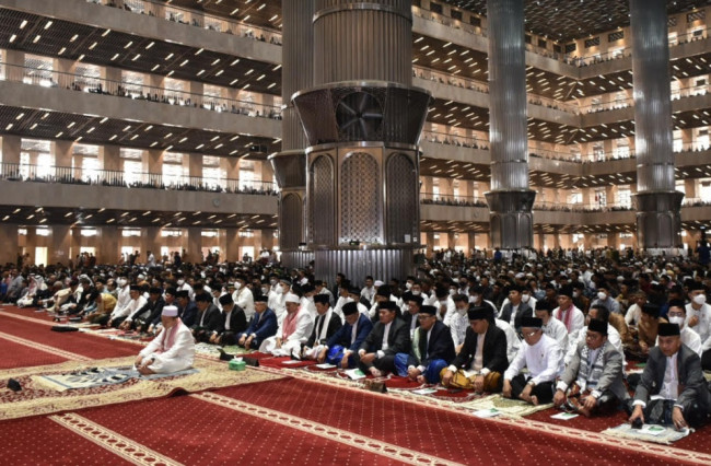 Penetapan Idul Fitri 1445 H Versi Muhammadiyah dan NU
