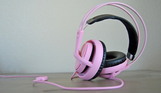 Pakai Headset Pendengaran Bisa Rusak Permanen, Perhatikan Batas Waktu Penggunaan Ideal