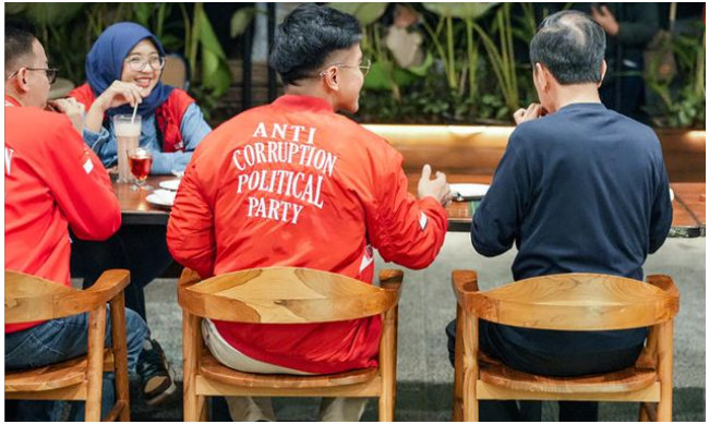 Siapa Tanggung Jawab? 'Kode' dari Jokowi Soal Suara PSI yang Meroket dalam Hitungan Malam