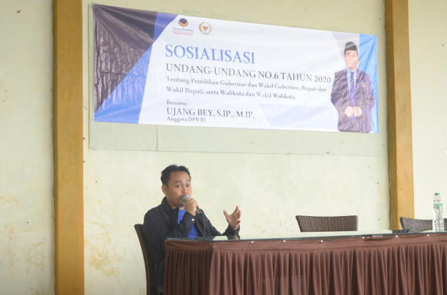 Ujang Bey Bahas UU Pilkada 2024: Solusi untuk Pemilih Pemula dan Tantangan Kejenuhan Politik