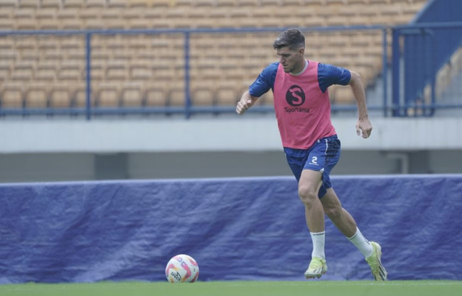 Jelang Duel Persib vs Dewa United, Hodak Akui Sudah Siapkan Pengganti Nick Kuipers