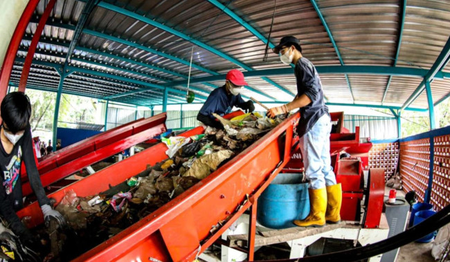 Wisata Edukasi Mengelola Sampah di Babakan Siliwingan Bandung, Pengunjung Dapat Ilmu dan Pengalaman Seru