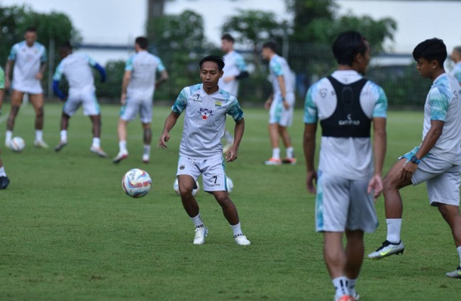 Jelang Bentrok Persib vs Persija di Liga 1, Dua Gelandang Maung Bandung Bilang Begini
