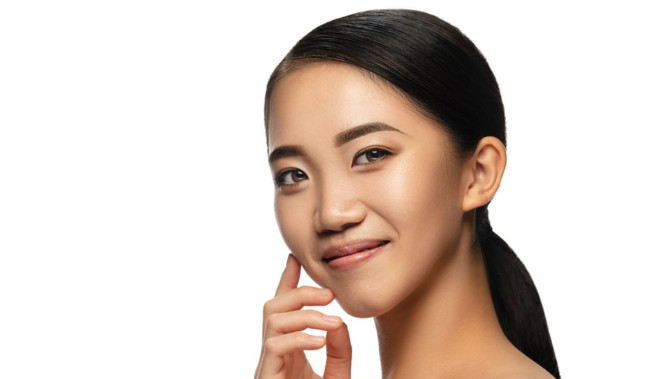 Wanita Ini Bagikan Tips Skincare, Lebih Murah dan Efektif