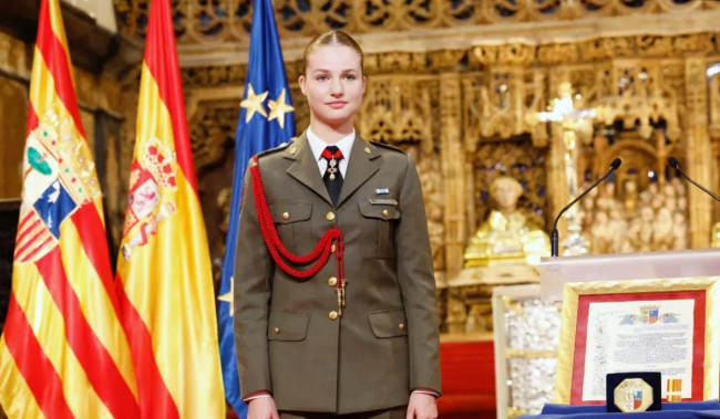 Pesona dan Kecantikan Leonor de Todos, Putri Kerajaan Spanyol Curi Perhatian Jagat Maya