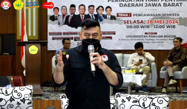 Roadshow Harsiarda KPID Jabar, Ellang Antoni Isi Materi Pengawasan Semesta ke Mahasiswa Universitas Pakuan