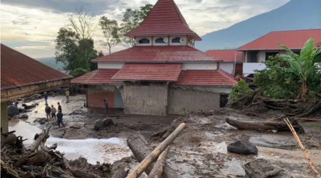 Korban Banjir Bandang Sumbar Makin Bertambah, BNPB: 50 Meninggal, 27 Hilang, 3.396 Diungsikan