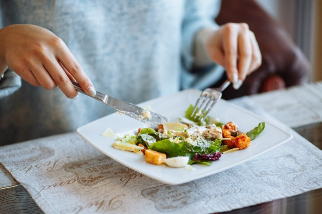 Dokter Sebut Kurangi Makan untuk Diet, Justru bakal Perlambat Metabolisme Tubuh
