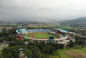 Stadion Si Jalak Harupat- Jadwal Liga 1 2023/2024 pekan ke-28 antara Persib vs Persija, Komdis PSSI menjatuhkan sanksi laga kandang Maung Bandung tak boleh dihadiri penonton. (Persib.co.id).