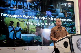 Menparekraf Sandiaga Salahuddin Uno menyatakan siap mendukung perkembangan dan terwujudnya ekosistem industri spa yang lebih sehat dan kompetitif di Bali, dalam "The Weekly Brief with Sandiaga Uno" di Jakarta, Rabu (10/1/2024)./Foto: kemenparekraf.go.id