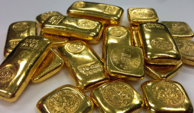 INVESTASI EMAS 2025 - Tahun depan diprediksi akan menjadi tahun yang sulit. Bahkan seperti krisis moneter 1998. Begini nasib harga emas - Foto ilustrasi Pixabay/istara