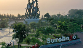 REKOMENDASI- Daftar Wisata Terbaru dan Populer di Surabaya: Pesona Kota Pahlawan (Sumber: https://id.m.wikipedia.org/)