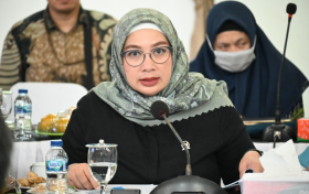 Komisi IX DPR RI Dorong Penguatan Pengawasan Distribusi Obat - dpr.go.id