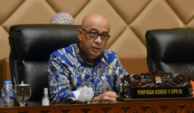 LARANGAN STUDY TOUR -Ilustrasi Syarief Abdullah Alkadrie dalam ruangan rapat DPR RI. Aturan larangan study tour usai kecelakaan SMK Lingga Kencana, Syarief Abdullah menilai tidak tepat. -Ilustrasi/dpr.go.id
