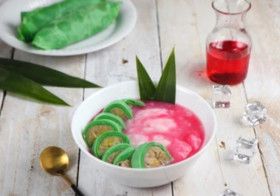 TAKJIL BUKA PUASA - Ilustrasi - Bagi penderita diabetes perlu memperhatikan takjil saat santap buka puasa Ramadan, hindari empat makanan ini. (Freepik).