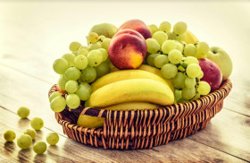 Manfaat Buah.– Ilustrasi Buah-Buahan. Jenis buah-buahan yang mampu meningkatkan daya ingat.- Ilustrasi pexels/PhotoMIX Company.