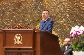 Wakil Ketua DPR RI Sufmi Dasco Ahmad saat membaca Pidato Pembukaan Masa Persidangan IV Tahun Sidang 2023-2024 di Gedung Nusantara, Senayan, Jakarta, Selasa (5/3/2024). (Arief/nr)