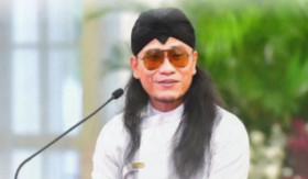 Dampak dari ulah Gus Miftah ini, kru editing sering mengeluh karena harus banyak menyensor ucapan Gus Miftah karena dinilai tak layak tayang.