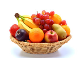 KONSUMSI BUAH DAPAT TANGKAL GEJALA DEPRESI - Ilustrasi buah-buahan segar. Sebuah penelitian menunjukkan banyak konsumsi buah baik untuk kesehatan. (Foto: Freepik).