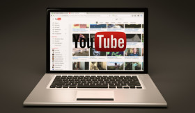 YOUTUBE - Jenis konten yang menarik dan bisa hasilkan uang puluhan juta rupiah dari YouTube. - Foto ilustrasi Pixabay/TymonOziemblewski.