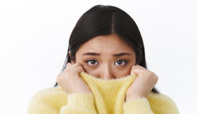 ATASI KULIT IRITASI - Kulit yang iritasi harus segera ditangani dengan melakukan cara-cara yang tepat. Perhatikan anjuran dari dokter kulit berikut ini. - Foto ilustrasi Freepik/cookie_studio.