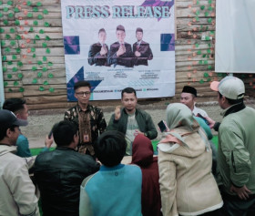 (Konferensi pers panwascam kertasari/foto: istimewa)