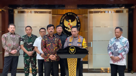 KAPOLRI DIPERIKSA - Sejumlah menteri dan Kapolri akan dipanggil MK untuk dimintai keterangan terkasit saksi.