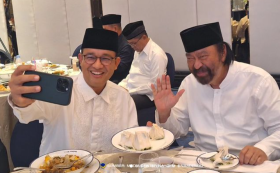 ANIES GABUNG PRABOWO? - Kabarnya Anies Baswedan kemungkinan akan peluang masuk menjadi menteri dalam kabinet Prabowo Subianto dan Gibran Rakabuming Raka.. - Instagram @official_nasdem.