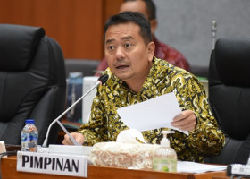 PENYEDIAAN ALAT KONTRASEPSI DIKRITIK - Ketua Komisi X DPR RI, Syaiful Huda nilai ini kebijakan yang tidak bijak. (Foto: dpr.go.id).
