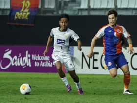 Pemain Persib, Beckham Putra mengaku sempat terserang diare ketika timnya akan menghadapi Port FC di Thailand. (Foto: Persib).