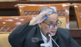 Direktur Bina Haji Khusus dan Umrah Kementerian Agama, Jaja Jaelani menjawab kecurigaan Pansus Haji DPR RI tentang bagi-bagi kuota haji khusus.