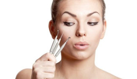 TIPS- Rahasia Peeling Serum Viral: Glowing Ala Korea atau Malah Breakout? (Sumber: https://www.alodokter.com/)
