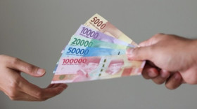(Ilustrasi uang/Foto : shutterstock)