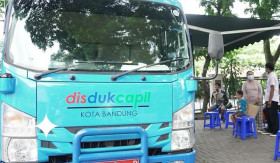 INFO MEPELING - Wargi Bandung yang ingin urus akta kelahiran dan kematian, bisa melalui mobil Mepeling, ini jadwalnya. -Foto Instagram/@humas_bandung.