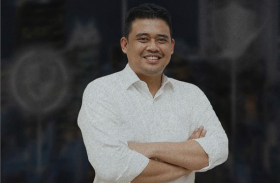 BOBBY DIUSUNG GOLKAR - Menantu Presiden Joko Widodo alias Jokowi ini kabarnya mendapatkan dukungan penuh Partai Golkar melanggengkan kekuasannya di tingkat lebih tinggi. - bobbynst
