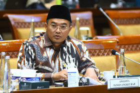 DPR Desak Keterlibatan Penegak Hukum dalam Penyelidikan Kuota Haji Tambahan - dpr.go.id
