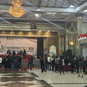 (Suasana kongres sebelum dipending/foto: istimewa)