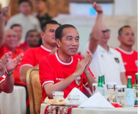 Presiden Jokowi saat nonton bareng pertandingan timnas Indonesia di ajang Piala Asia U23 2024, Qatar. Instagram/@jokowi.